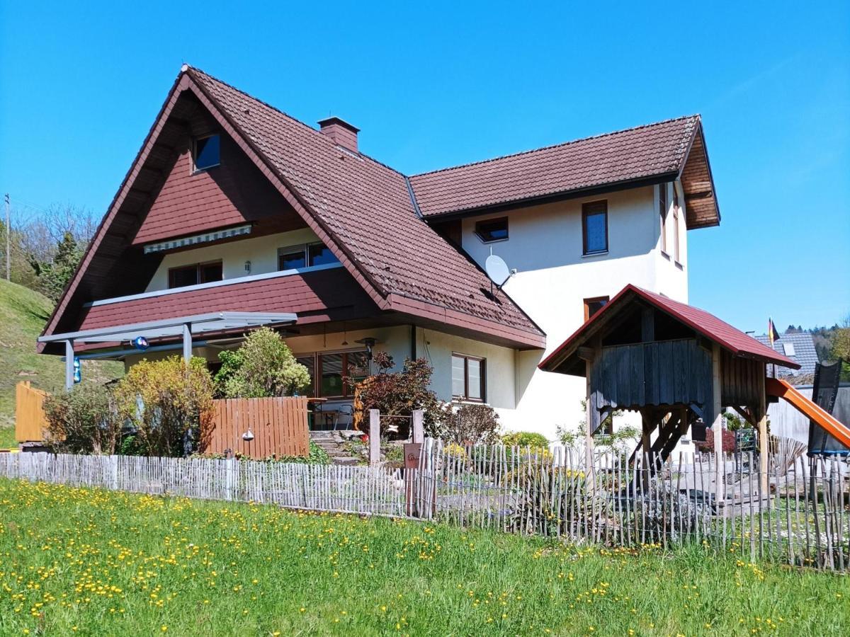 Ferienwohnung Wiesenblick أوبيرهارميرسباخ المظهر الخارجي الصورة